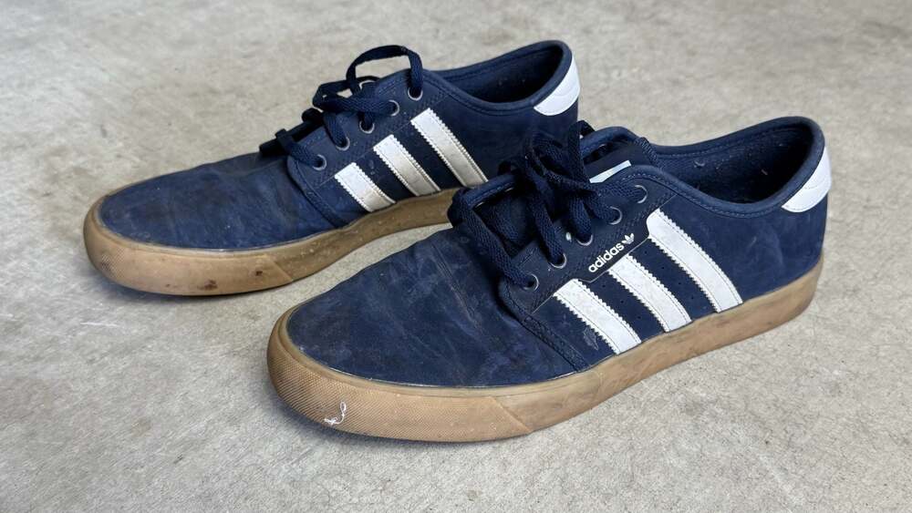Adidas Originals Seeley XT Navy Blue and White Skate Shoes (EE6137)